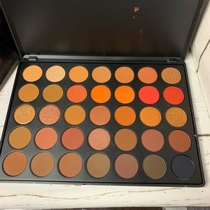 Morphe 35O2 Eye Shadow Palette